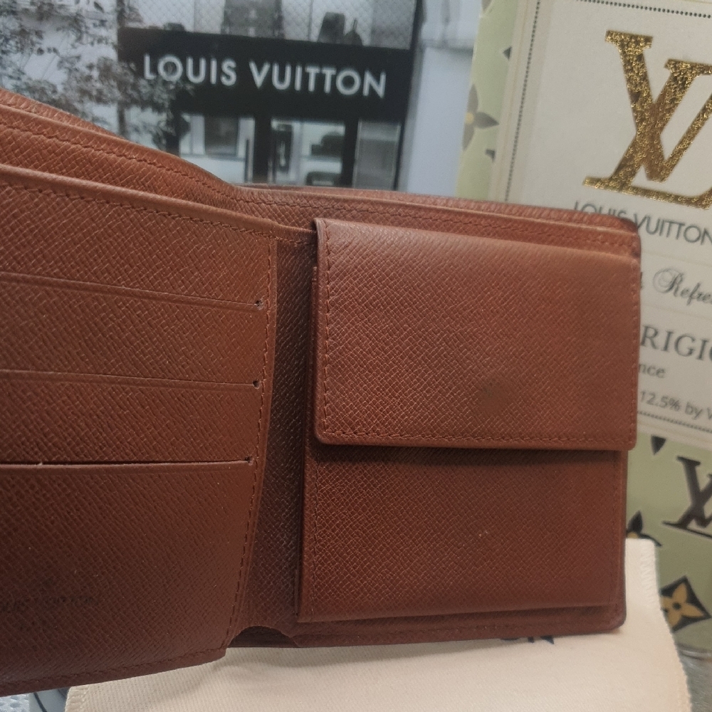 🤎Louis Vuitton Brown Men's Monogram Wallet -EUC - Picture 11 of 14